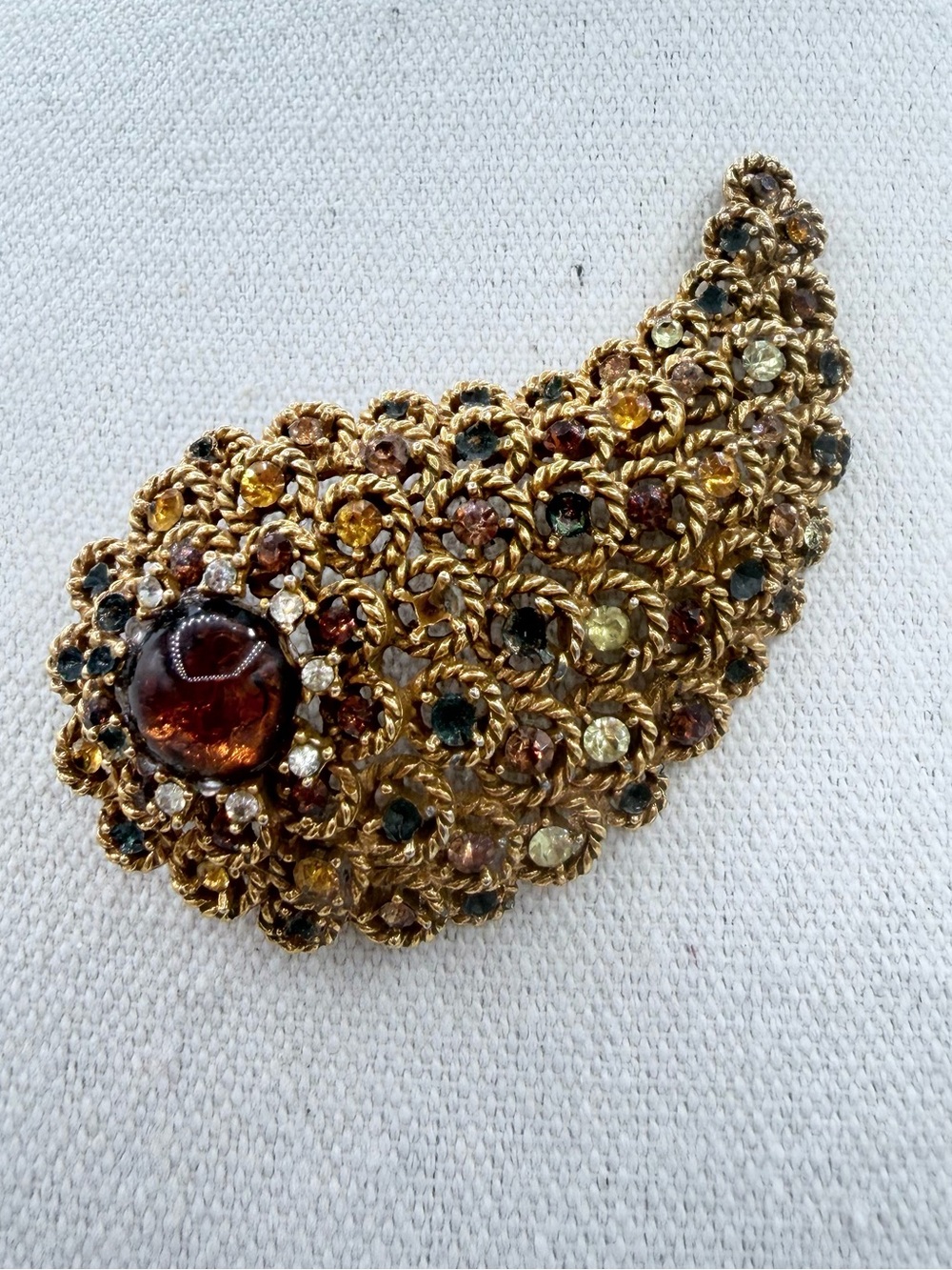 Signed ART Vintage 60s Era Paisley Cornucopia Autumn Fall Brooch Jewelry